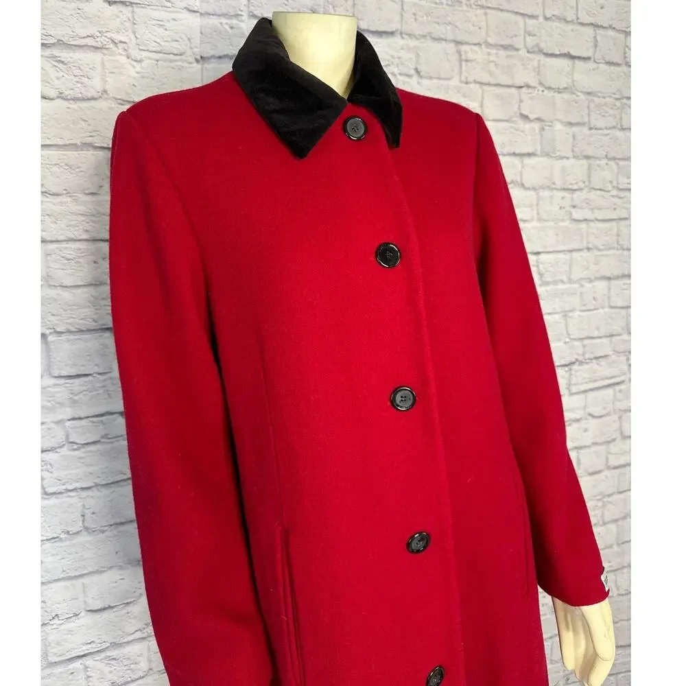Vintage 90’s Red & black velvet long coat by MDP Mario De Pinto Large